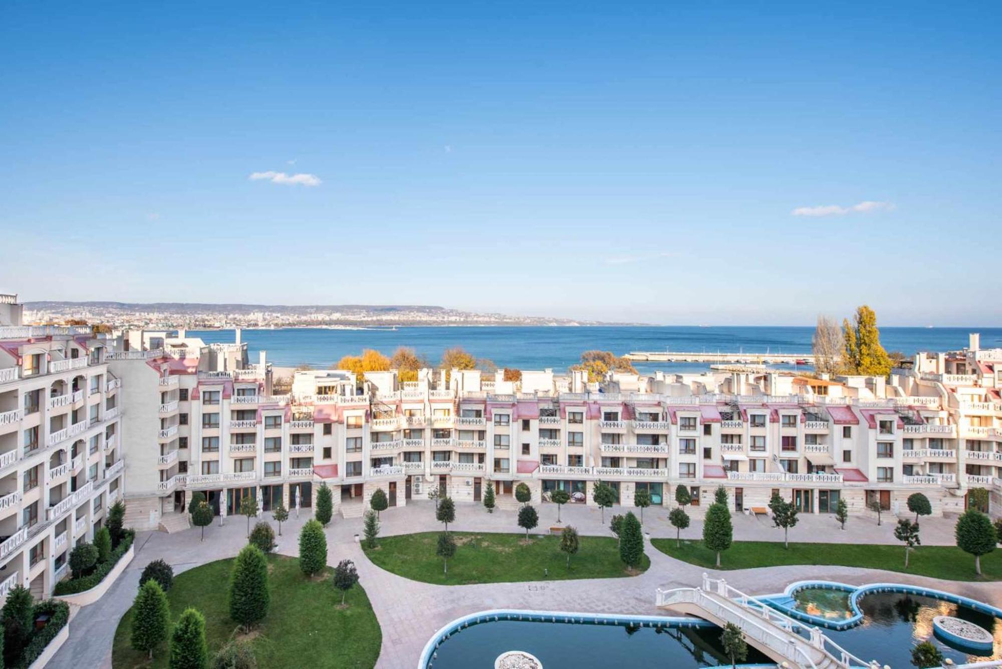 Azur Del Mar Seaview Apartment Várna Kültér fotó